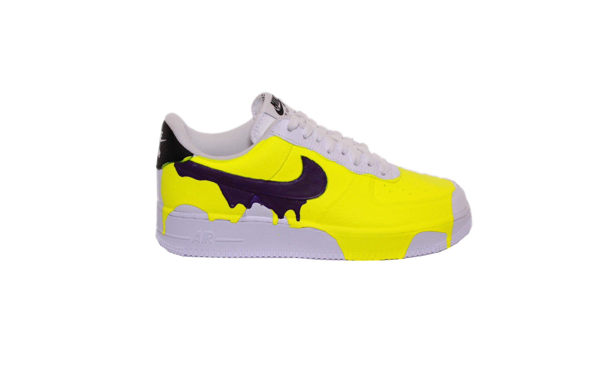 Sneakers uomo cartoon con colori neo